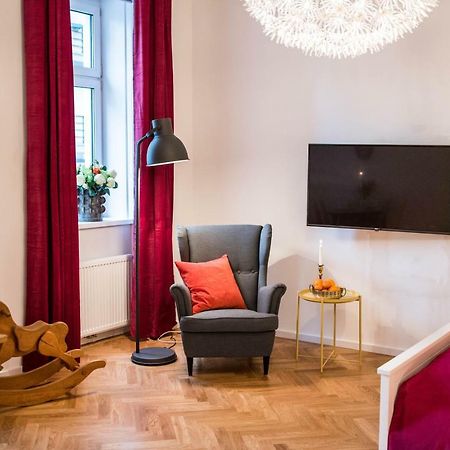 Leuhusen Orange Apartment Vienne Extérieur photo
